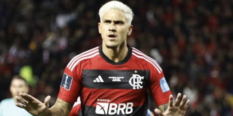 Pedro faz dois, Flamengo bate o Vasco e vai à final do Carioca contra o Flu.