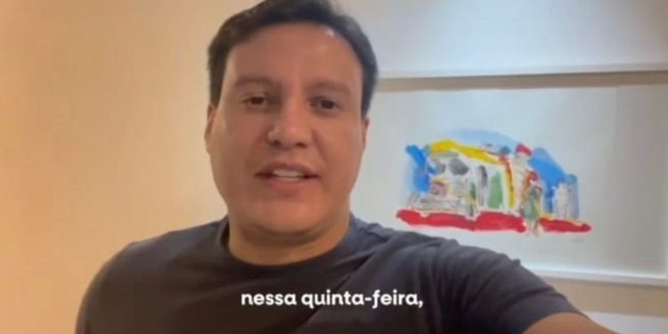 Felipe Camarão prega consenso em favor dos estudantes para encerrar movimento grevista.