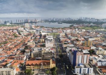 Maranhão tem dois alertas de chuvas intensas com ventos de até 100 km/h.