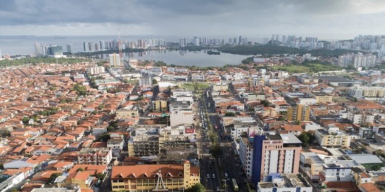 Maranhão tem dois alertas de chuvas intensas com ventos de até 100 km/h.