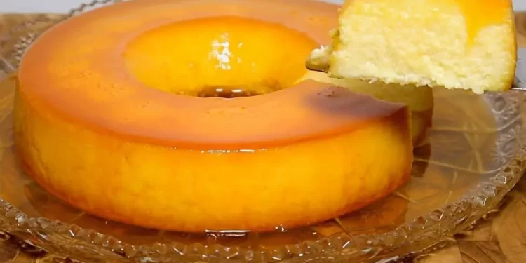 Pudim de mandioca cozida parece um pudim de pão firme e docinho uma delícia.