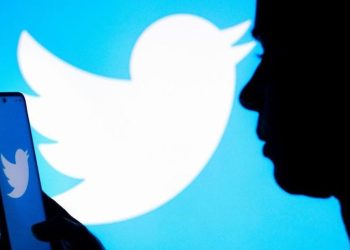 Twitter apaga 400 posts sobre violência em escolas.