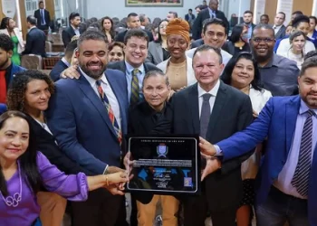 A visita de Carlos Brandão à Câmara de São Luís.