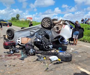 Duas pessoas morrem após grave acidente no Campo de Peris.