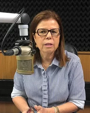 Carlos Brandão anuncia Helena Duailibe na secretaria extraordinária.