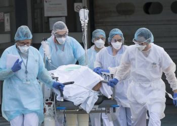 Governo Federal sanciona o piso da enfermagem e novos valores já entraram em vigor.