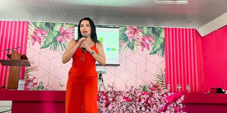 Polícia Civil promove capacitação de rede de atendimento à mulher de violência na região da baixada maranhense.