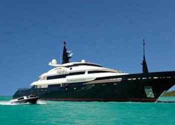Quase R$ 600 Milhões, esse é o valor de um Iate abandonado no Caribe.