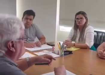 Pedreiras/MA: Katyanne Leite abre diálogo com a SEDES, sobre funcionamento de poço em Pedreiras.