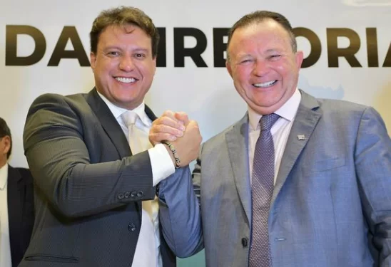 Felipe Camarão comemora números da sua gestão na Educação.