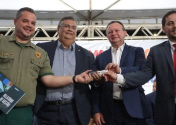 SEAP recebe três viaturas e o Secretário Murilo Andrade acompanhou a entrega e prometeu ampliar as ações de segurança.