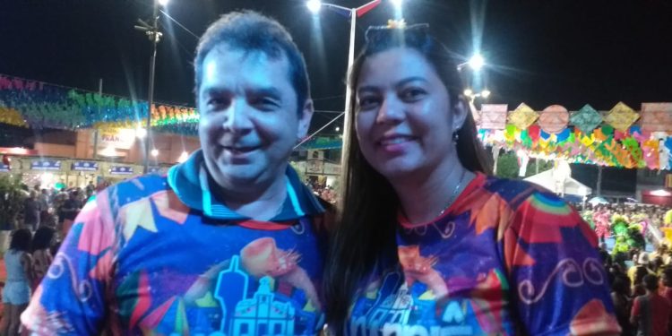 ANARRIÊ SANTA RITA DO MARANHÃO: Oficializa abertura do São João com explosão de cores e muitas atrações.