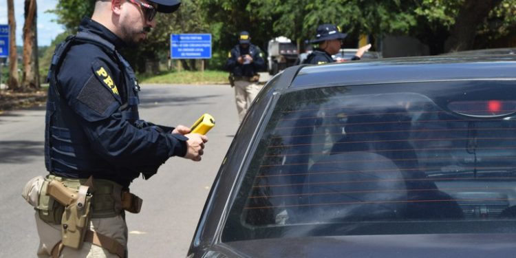 PRF divulga balanço da Operação Corpus Christi 2023 com redução no número de acidentes no Maranhão.