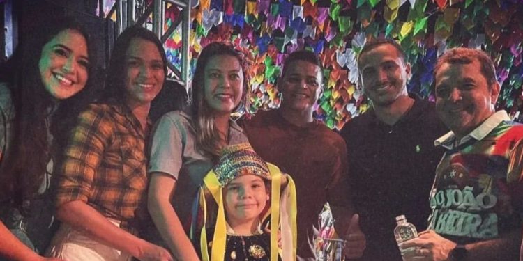 Prefeita Fernanda Gonçalo acompanha a abertura oficial do arraial de Bacabeira.