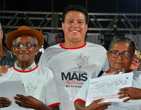 O véu do analfabetismo cairá e surgirá a luz do conhecimento, da dignidade e inclusão social.