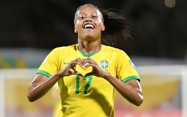 Maranhense Ary Borges brilha na estreia do Brasil na Copa do Mundo.