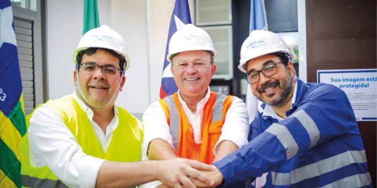 Gilberto Lins e Carlos Brandão, apresentam as potencialidades do Porto do Itaqui ao Governador do Piauí Rafael Fonteles.