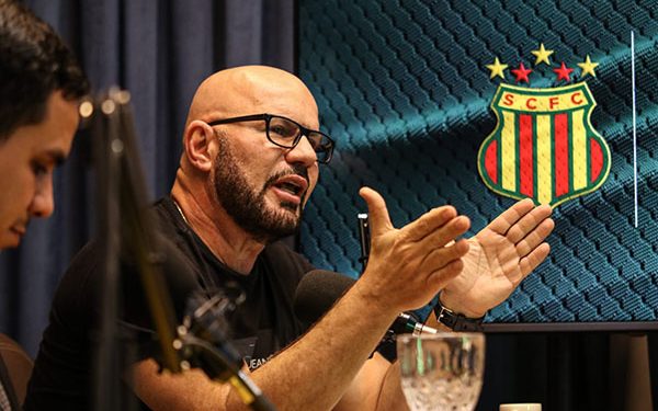 Sérgio Frota diz que o problema no time do Sampaio é ‘vaidade’