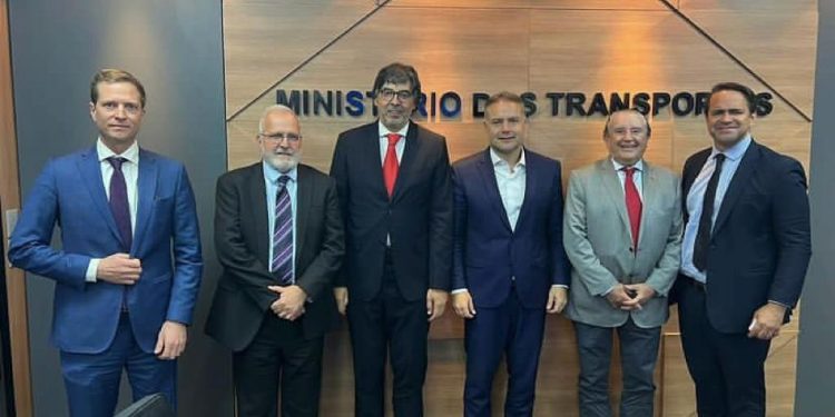 Ministro dos Transportes considera antecipação do TPA e da estrada de ferro Açailândia-Alcântara.