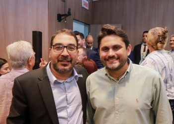 Obras das torres da TIM nos terminais da Ponta da Espera e Cujupe, será lançada no próximo sábado (2).