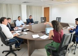 Felipe Camarão realiza reunião para início da expansão do ensino integral no Maranhão.