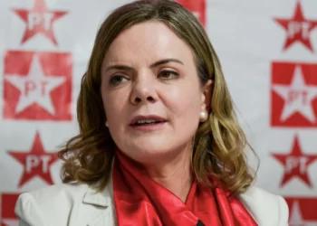 Gleisi Hoffmann participará de encontro estadual do PT no MA.