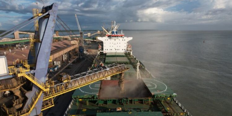 Porto do Itaqui registra importantes números de crescimento e bate mais um recorde.