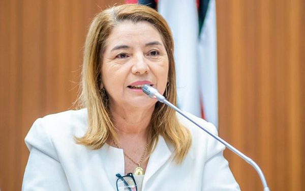 Iracema agradece apoio a Lei que protege os Lençóis Maranhenses