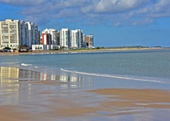 Praias da Grande São Luís estão 100% próprias para banho.
