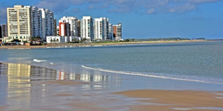 Praias da Grande São Luís estão 100% próprias para banho.