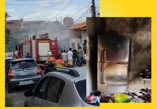 URGENTE: Moradores do Fumacê realizam corrente do bem, para ajudar moradora que teve a casa tomada por Incêndio.
