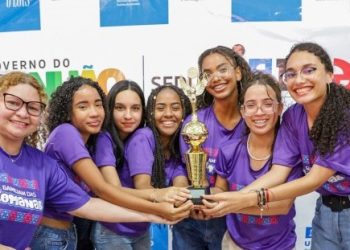 Alunas do Iema São Luís vencem maratona do Unicef ao criar game que simula criação de um novo planeta.