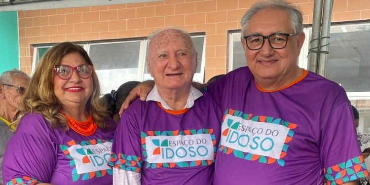 ITAPECURU MIRIM / MA: Inaugurado o Espaço do Idoso pelo Prefeito Benedito Coroba.