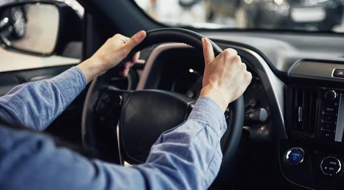 Motoristas que não realizarem exame toxicológico serão multados a partir de 28 de janeiro