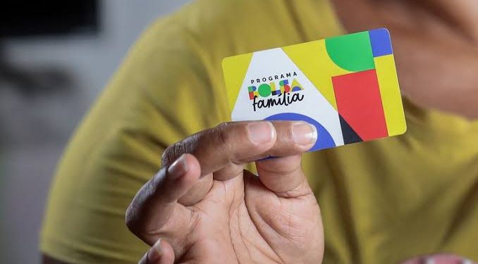 Bolsa Família: Governo vai bloquear pagamento para beneficiários com CPF irregular a partir de janeiro de 2024
