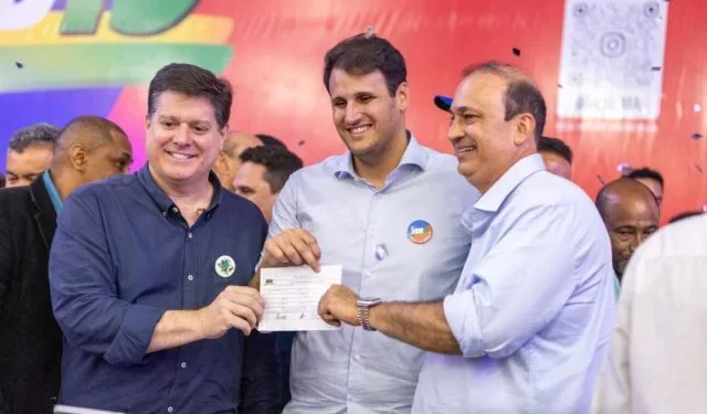 Orleans Brandão se filia ao MDB em mega convenção do partido