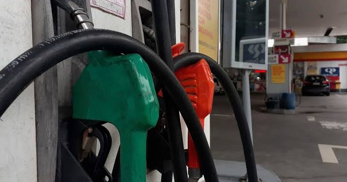 Maranhão é o estado que lidera com menor preço de gasolina no Brasil: R$ 5,30/litro