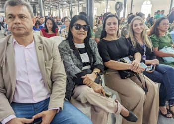 Vereadora Fátima Araújo e comitiva presente na Convenção Estadual do MDB