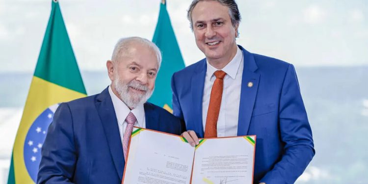 Lula sanciona lei que cria poupança para alunos do ensino médio