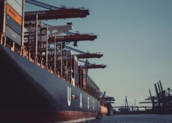 Compliance portuário: a lei que alterou o mercado de praticagem no Brasil e os novos parâmetros no processo de análise de risco