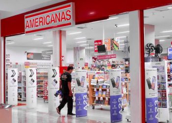 Crise na Americanas resulta em demissões em massa e fechamento de mais lojas