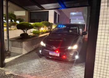 Robinho é preso pela Polícia Federal e vai cumprir pena de 9 anos em regime fechado