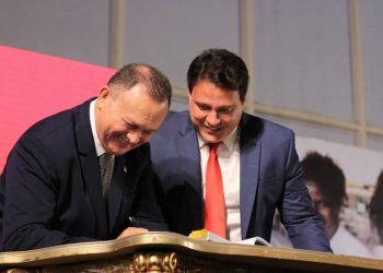 Felipe Camarão celebra recondução como secretário, e posse de Vice Governador do Maranhão