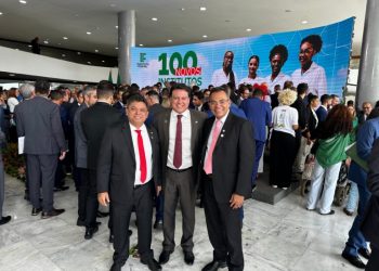 Vice-governador Felipe Camarão prestigia lançamento de 100 novos campi dos Institutos Federais em Brasília
