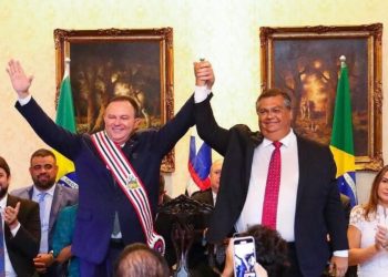 “Ao lado de quem tive a alegria de trabalhar pelo bem do Maranhão”, diz Brandão ao celebrar aniversário de Flávio Dino