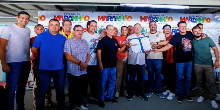 Camarão e Brandão entregam mais três escolas reformadas em São Luís