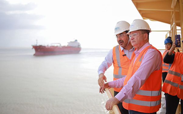 Brandão busca parcerias para o Porto do Itaqui em visita ao Canal do Panamá