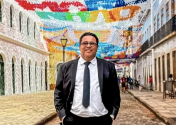 Sá Marques assume vaga de Domingos Paz