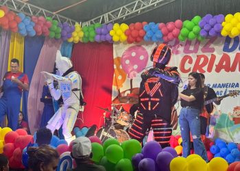 Mata Roma/MA: Besaliel Albuquerque celebra a festa das crianças e arrasta uma multidão