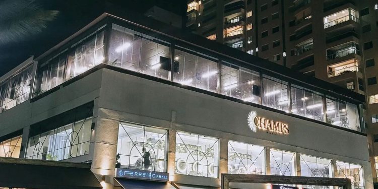 Champs Mall, bares, posto de gasolina e centro comercial da Península estão condenados na Justiça à demolição